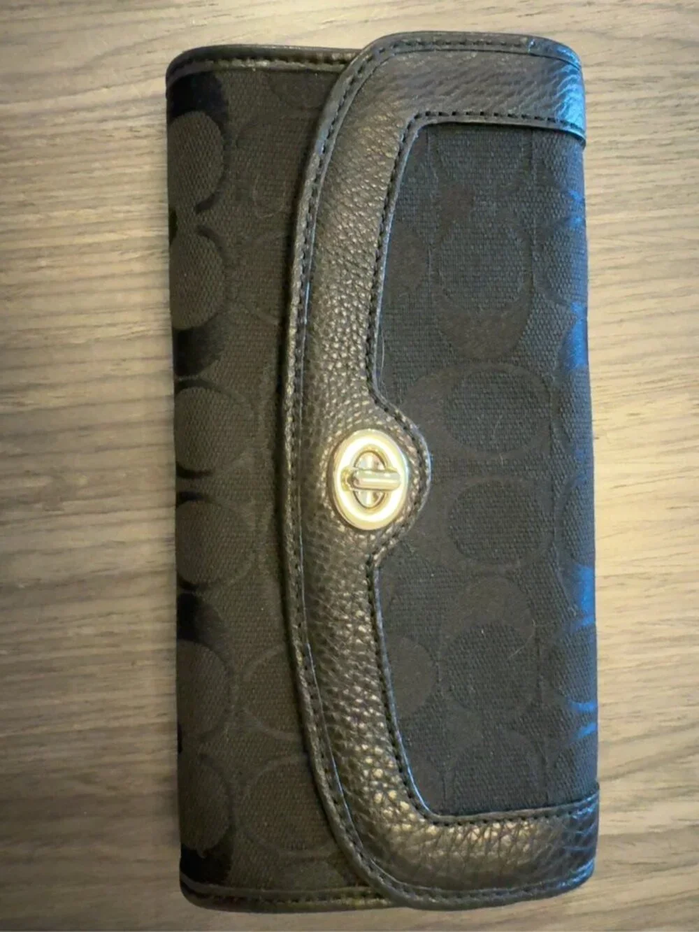 NWT COACH Signature Turnlock Slim Envelope Wallet Black F49165
